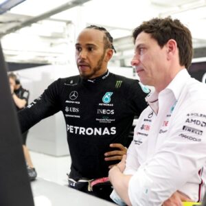 Lewis Hamilton’s Friend Gangs Up With Toto Wolff to Make Strong Accusation Against Max Verstappen
