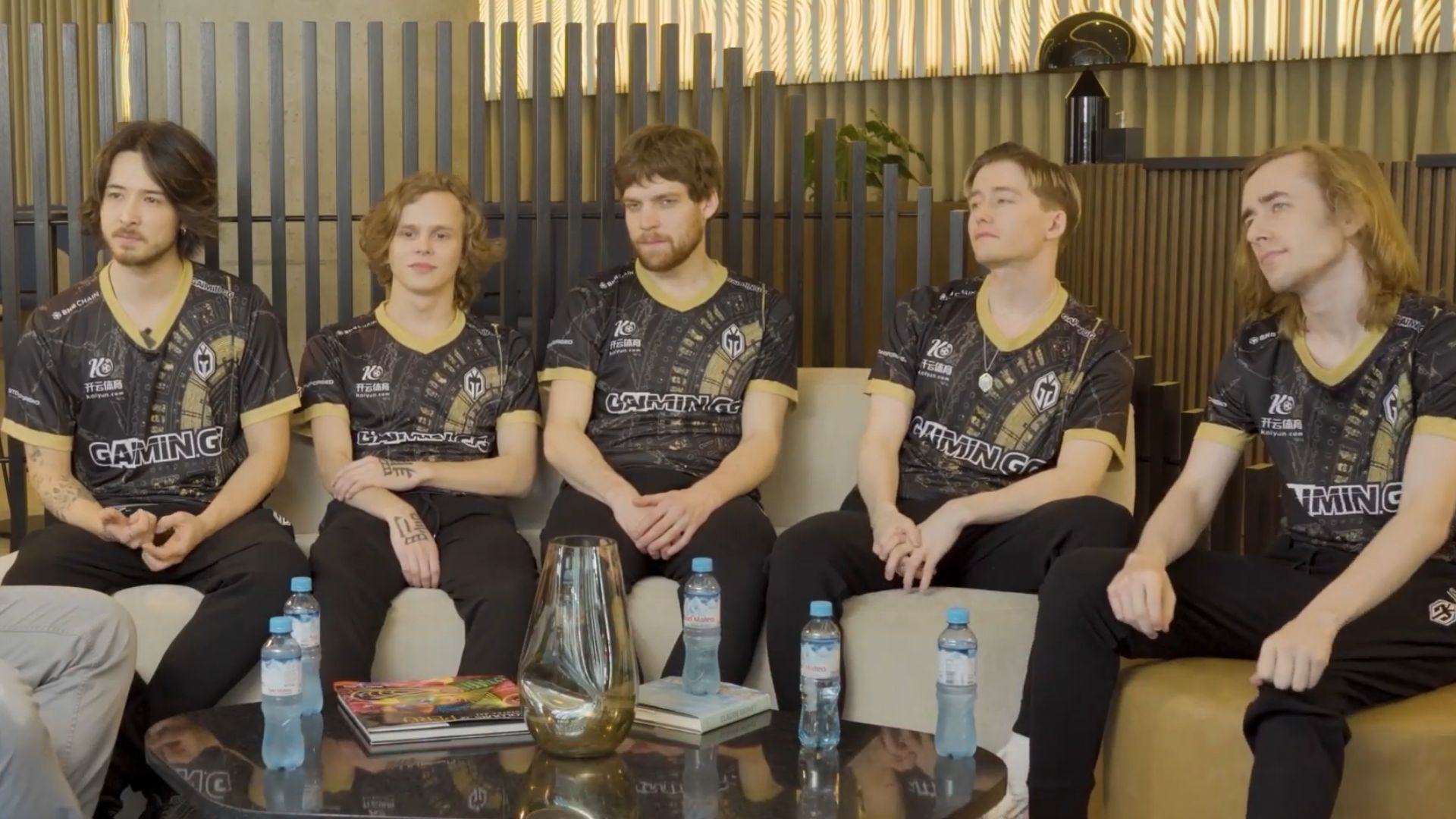 The whole Gaimin Gladiators team interviewing during Dota 2 Lima Major 2023