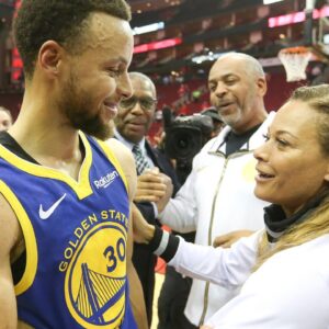 Having Fined Stephen Curry $100 per Turnover, Mother Sonya Curry Almost Cost Him His Chance at Davidson Over a Text on His Phone