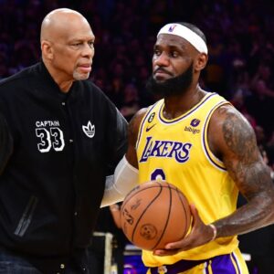 Despite Breaking Kareem Abdul-Jabbar’s Scoring Record, LeBron James Yet to Achieve ‘Greatest Accomplishment’ According to $1,000,000 Worth Analyst