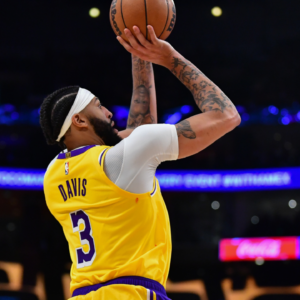 Having Earned $226,008,314 From the NBA, Anthony Davis Guaranteed to 'More Than Double' His Career Earnings in the Next 5 Years