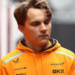 Already Petrified by Oscar Piastri Going 200 Mph Every Week, McLaren Star's Mum Scolds Him for Touching Something More 'Dangerous'