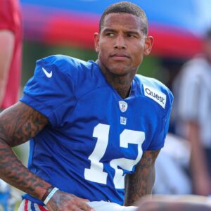 Soon After Signing $2,300,000 Rookie Deal, 'Cigar Aficionado' Darren Waller Dropped $8,000 on His Favorite Sticks