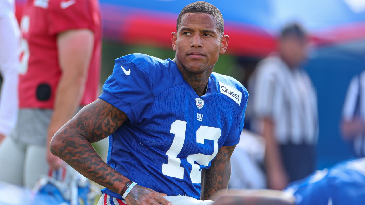 Soon After Signing $2,300,000 Rookie Deal, 'Cigar Aficionado' Darren Waller Dropped $8,000 on His Favorite Sticks