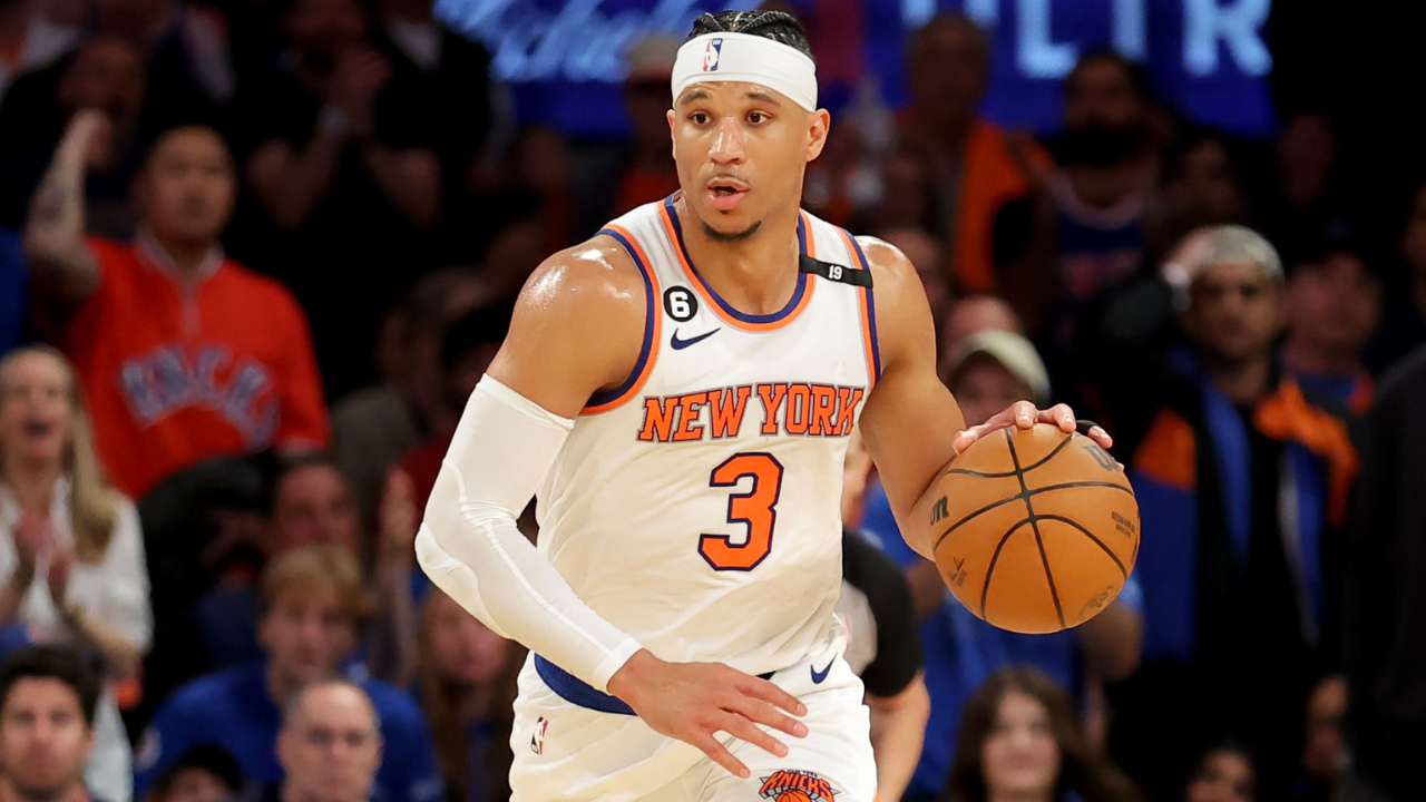 14 Months Before Signing $81,000,000 Contract, Josh Hart Spent Ridiculous $3000 Plus on Apple AirPods