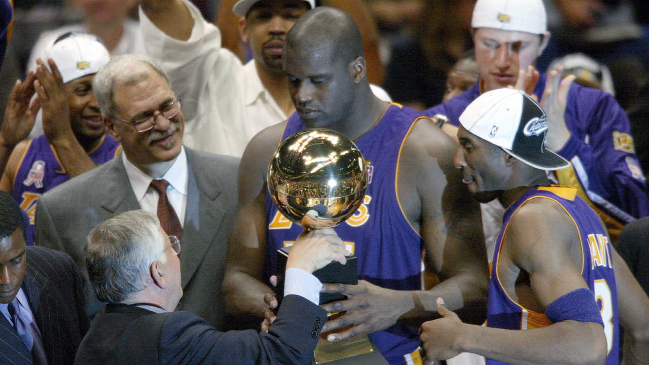 "Get A Look At The Dynasty, This The Next One": Shaquille O'Neal Highlights Magic Johnson's Words Of Affirmation Following 2000 Title Win With Kobe Bryant