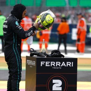 8 Years Before Anthony Hamilton Got $1,300,000 House, Lewis Hamilton Made Big Sacrifice for $378 Helmet His Dad Couldn't Afford