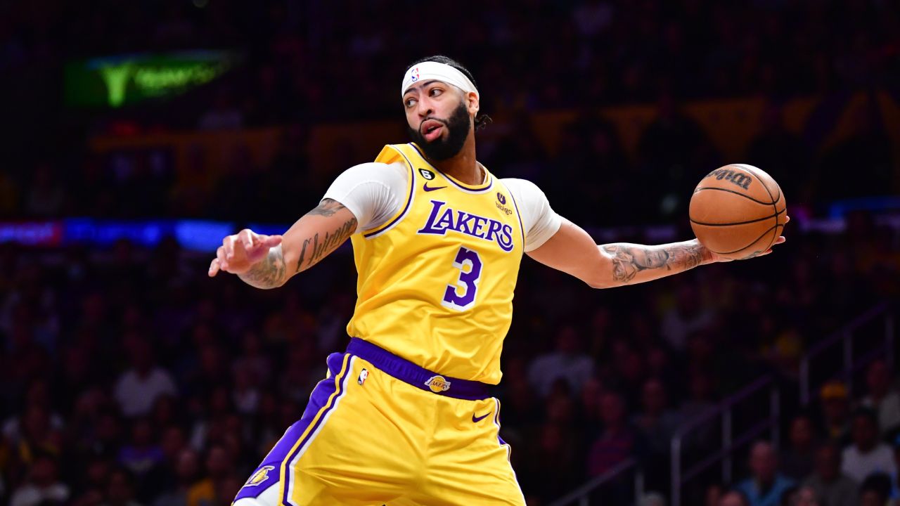 3 Years Before Signing ‘Massive’ $62,000,000/Year Lakers Extension, Anthony Davis Suffered an $821,000 Loss on Westlake Mansion