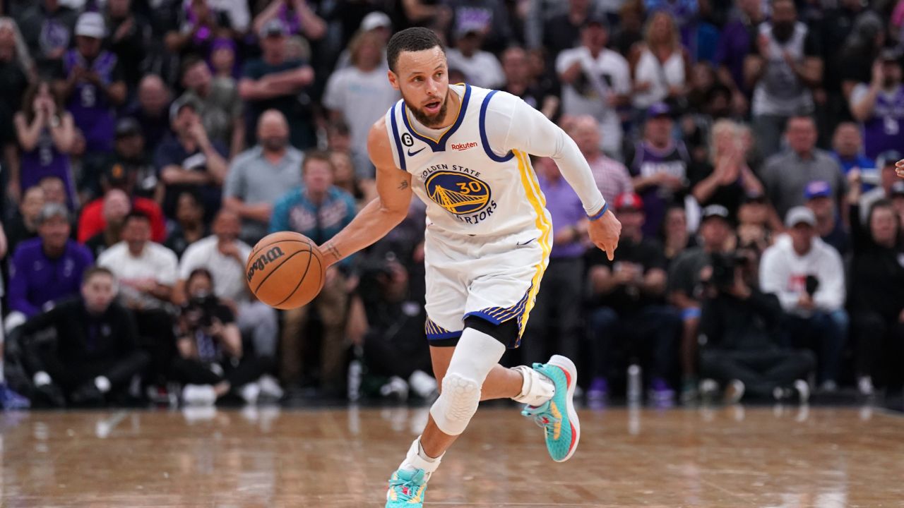 6ft 2″ Stephen Curry ‘Hilariously’ Reveals His Stance on Playing Defense 2 Years After Talking About an All-NBA Defensive Selection: “Sometimes”