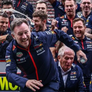 Following Christian Horner’s Comments, Red Bull Mechanic Opens Up on How Lewis Hamilton Mentally Affected Everyone Across the Team