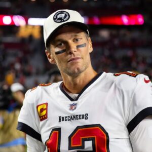 A Year After Signing $375,000,000 Broadcast Deal, Tom Brady Takes a Dig at Urban Meyer in Fox's New Michigan Hype Video