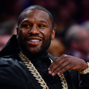 “Like Floyd Mayweather”: N3on Hints at Career Change to UFC, Brags About Pay-Per-View Sellouts