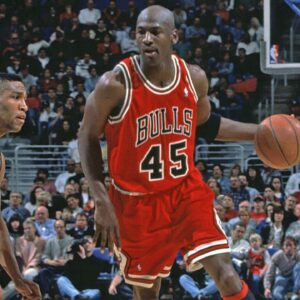 Dejected By Jersey Number Change in 1995, Michael Jordan Bowed Down to NBA's $25,000 Fine: "Refused to Speak"