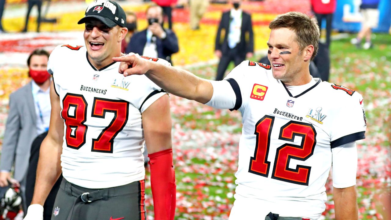 "Don't Think Tom Brady is the Greatest of All Time Without You," Reckons RG3 Who Was Sure of Gronk's Retirement Last Year