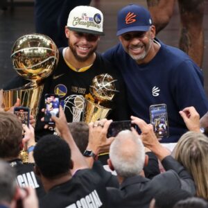 “13 Was a Big Year for Me!”: Stephen Curry Revealed How ‘Originator’ Dell Curry Received a Double Whammy in the Summer of 2001–02