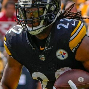 Najee Harris Net Worth: How Much Has the Pittsburgh Steelers WR Earned by Playing in the NFL?