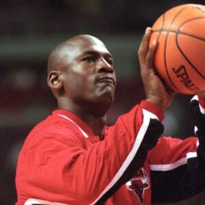 "Give Me The F**king Ball": Michael Jordan, Seconds Before Burying The '89 Cavs, Took His Anger Out On His Coach's Clipboard