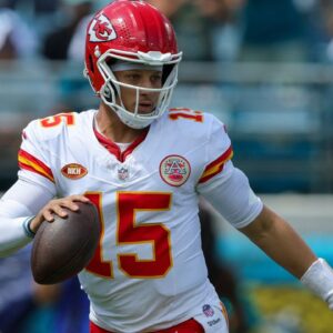 Patrick Mahomes Reasons His $210,000,000 Contract Restructure As Reinforcement To the QB Market Uptrend