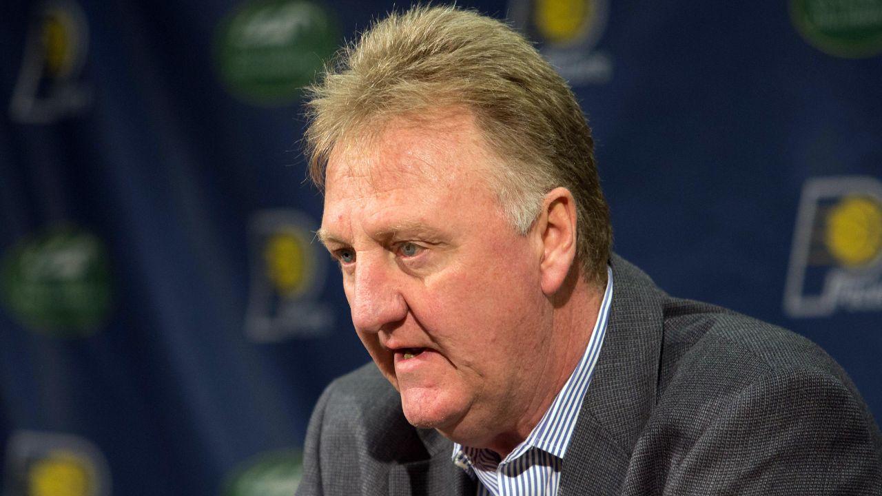 "Would Never Pay That": Despite $7,070,000 Salary, Larry Bird Was Shell Shocked After Patrick Ewing Bought $8 Beers For Friends in 1992