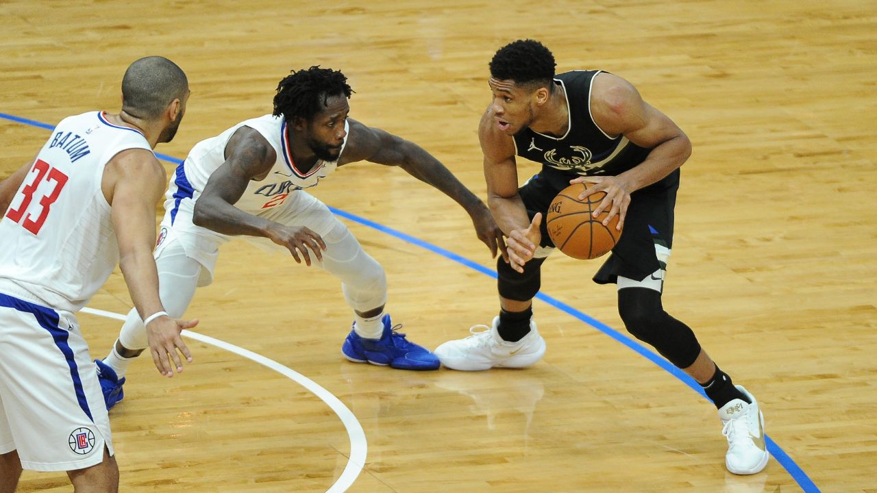 “Giannis Antetokounmpo’s Ducking Smoke?”: Patrick Beverley Recalled a ‘Hilarious’ Conversation Involving Pasta and the Greek Freak