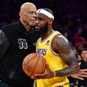 Former Cavaliers Player Boldly Predicts LeBron James' Total Career Points Months After Lakers Star Passed Kareem Abdul-Jabbar: "45000, He's Gonna End With"