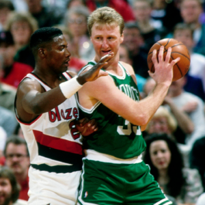"Sorry Dude Like You": 'Underrated' Smack-Talker Larry Bird Once Willingly Committed a Turnover to Insult a Defender Per Hawks Legend
