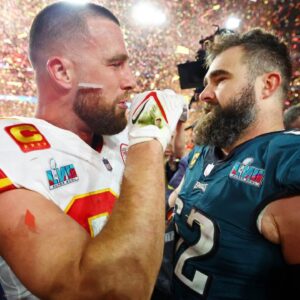 How Much Does Jason Kelce Weigh? Is the Eagles Center Stronger & Taller Than His Brother Travis Kelce?