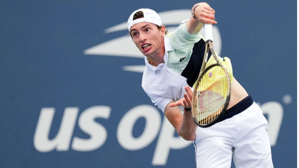 Ugo Humbert serving at the US Open 2023