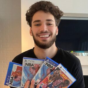 Adin Ross officially announces moving into a content house with N3on and multiple others