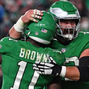 "Good Advertising for AJ Brown": Jason Kelce Reflects on His Daughter's Adorable Reaction to Eagles' Star WR's Shiny Cleats