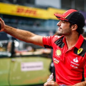 $12,000,000 Salaried Carlos Sainz Revealed Contract Complications Amid Exit Rumors