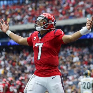 1 Month After $36 Million Deal, C.J. Stroud Is Outplaying Super Bowl QBs Patrick Mahomes and Jalen Hurts