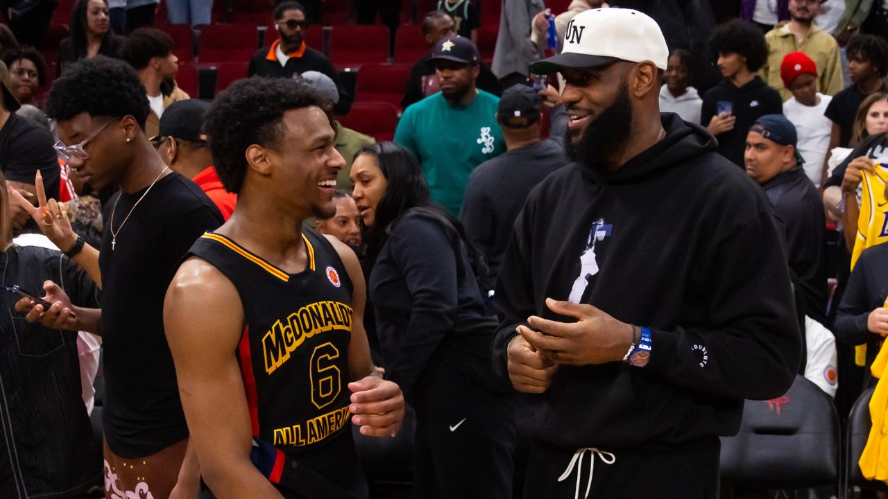 Hours Before Defending Bronny Against Casuals on Twitter, LeBron James Got Hyped Watching Son in USC Threads: “A Storm Is Coming!”