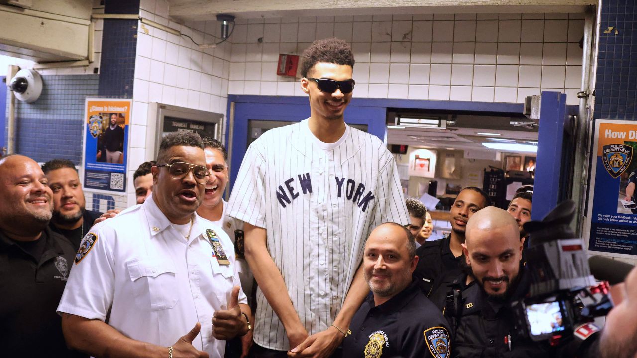 “Get Tired of Doing the Same Thing”: ‘Humble’ Rookie Victor Wembanyama ‘Jokingly’ Chooses Favorite Spot on Offensive End