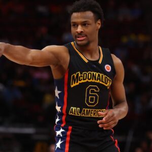 Despite Having Never Played an NBA Game, Bronny James’ $5.9 Million NIL Earnings Set to Overshadow 8 Players on LeBron James’ Lakers