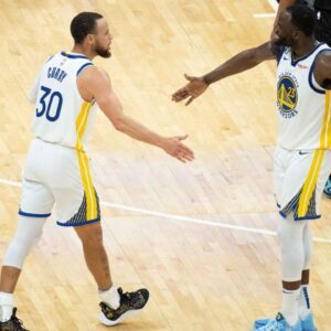 "He's Trying To Defeat Age": 35 Y/o Stephen Curry Continuing His Dominance Has Draymond Green Dishing Out Heaps Of Praise