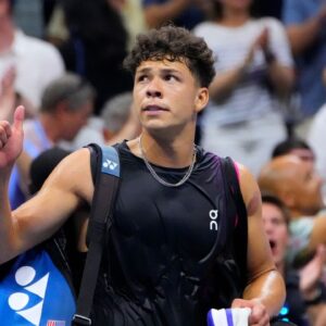 With $2,200,000 & 2355 Points, Can Ben Shelton Surpass Taylor Fritz by End of Season?