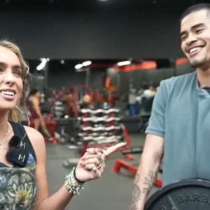 Sneako asks Sommer Ray about number of genders in the society