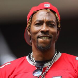 265Lb Dwight Howard, 3 Years After Claiming Lakers Title Alongside LeBron James, Reveals He Started Growing His Food On A Farm After Assessing Health Risks