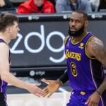 "Hillbilly Bogey": Unlike Teammate LeBron James' 'Horrible Skills,' Austin Reaves Shows Off Unbelievable Golf Swing with a Lefty Club