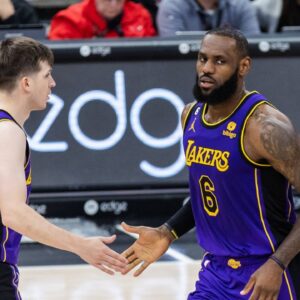 "Hillbilly Bogey": Unlike Teammate LeBron James' 'Horrible Skills,' Austin Reaves Shows Off Unbelievable Golf Swing with a Lefty Club