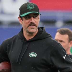 As Rumors of 'Superman' Aaron Rodgers Set to Get Medically Cleared Surface, Fans Come Out With Hilarious Reactions; "Achilles Gonna Look Like Pulled Pork"