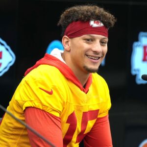 Every Kansas City Fan Is Getting Crazy About These Chiefs Cookies Before the Super Bowl LVIII