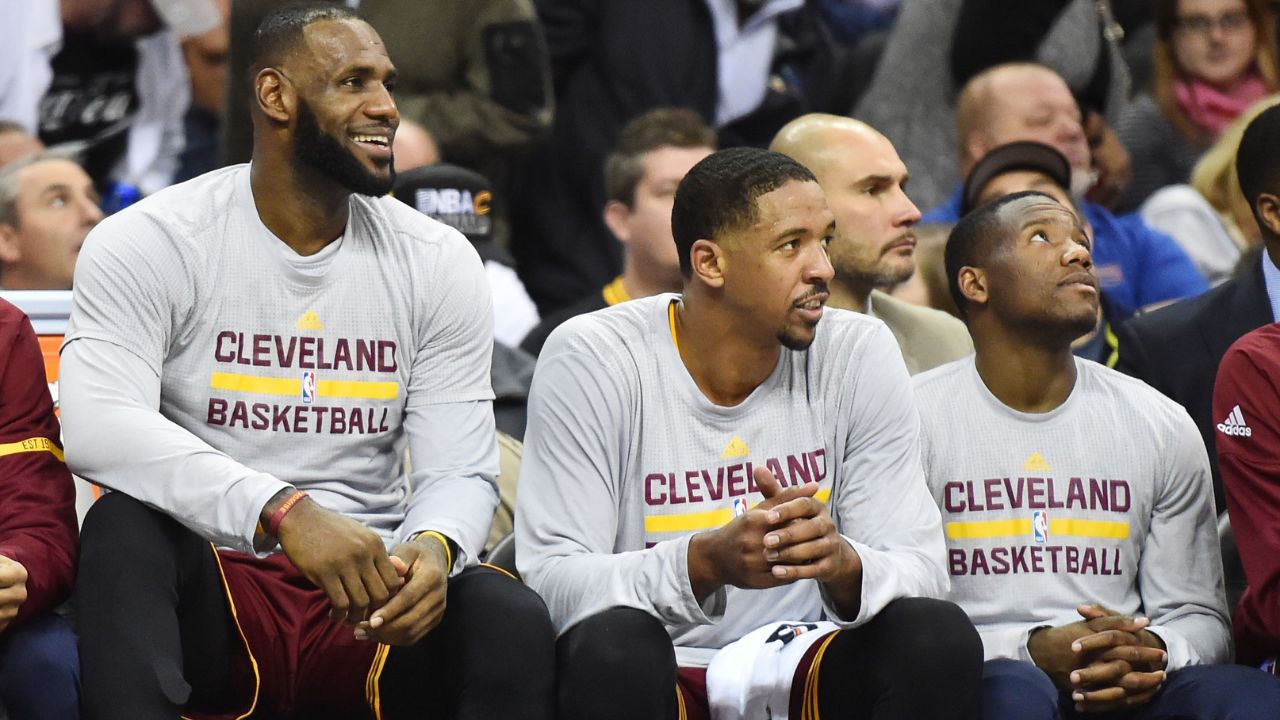 "F**k It, Get the Money": LeBron James' Former Teammate Vehemently Supports High School Athletes Profiting From NIL Deals