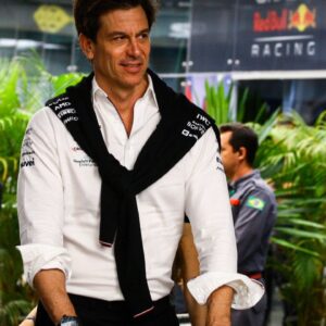 “Toto Wolff Visits the Aston Martin and McLaren Garage”: Ex-F1 Engineer Wants Mercedes to Learn from Their Customers