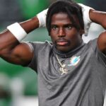 Young Girl Humbles ‘The Cheetah’ Tyreek Hill With Incredible Dodging & Catching Skills