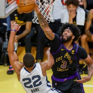 "He Ain't Gonna Mess With Desmond Bane": Charles Barkley Has Shaquille O'Neal Vehemently Disagreeing With Him on the Anthony Davis Fight