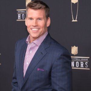 "F*cking Chad": Scott Hanson Keeping His Cool Despite Alarms Going Off During NFL RedZone Broadcast Impresses Fans