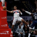 “Sometimes I Sit Down, Sometimes I Don’t”: Jordan Poole Defends Himself From ‘Unserious’ Allegations After Timeout Clip From Brooklyn