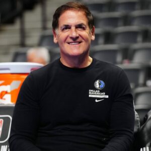 "We Buy Drugs, We Sell Drugs": Mavericks Owner Mark Cuban Details How Revolutionary Company Captured Over 1.5 Million Customers